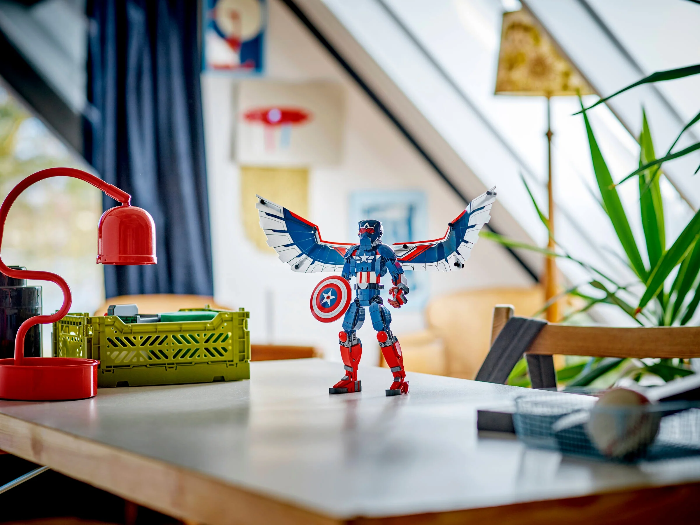 New Captain America Construction Figure - Image 8