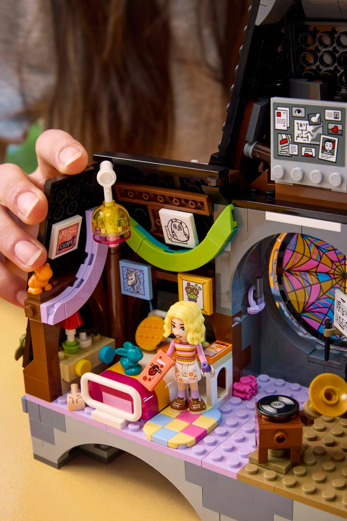 Wednesday & Enid's Dorm Room - Image 11