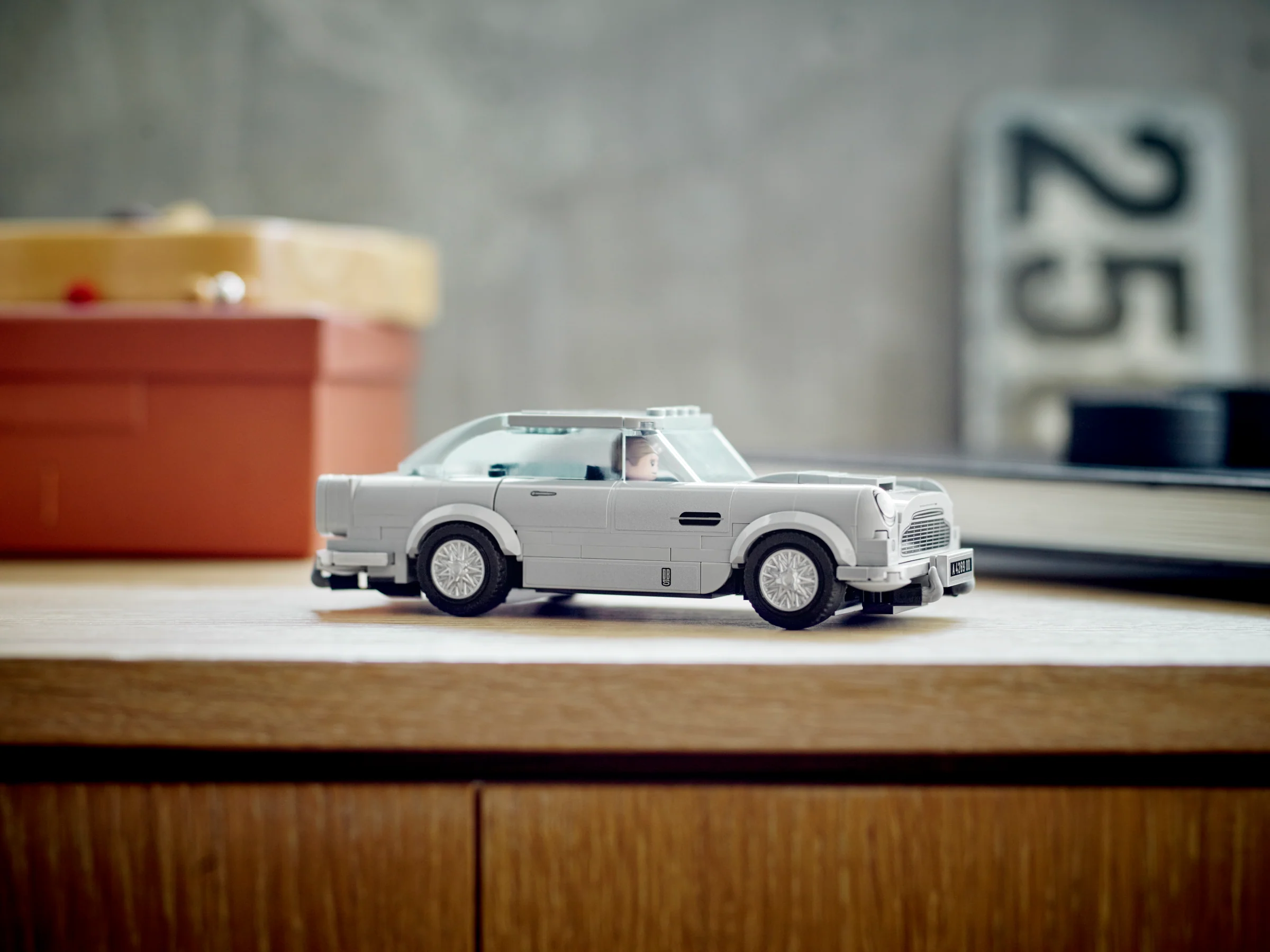 007 Aston Martin DB5 - Image 9