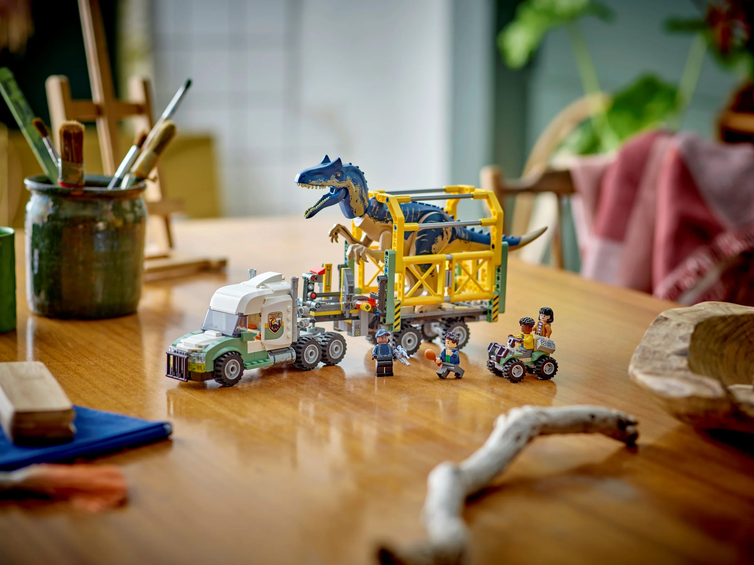 Dinosaur Missions: Allosaurus Transport Truck - Image 10