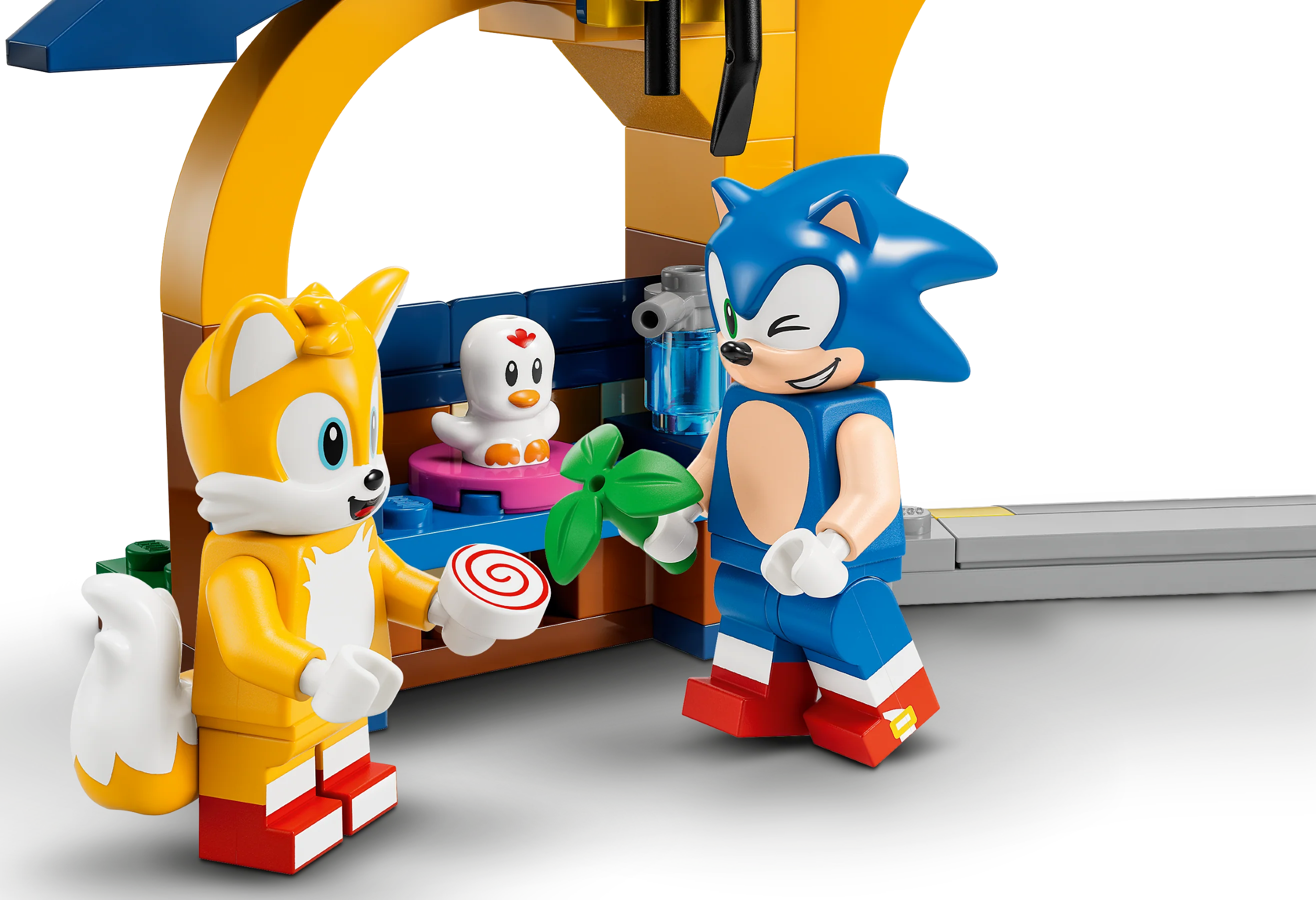 Tails' Workshop and Tornado Plane - Image 5