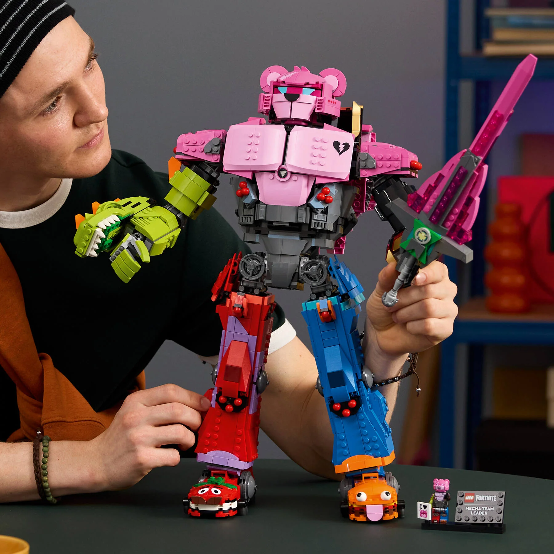 Mecha Team Leader - Image 6