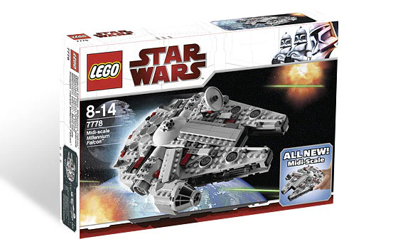 Midi-scale Millennium Falcon - Image 4