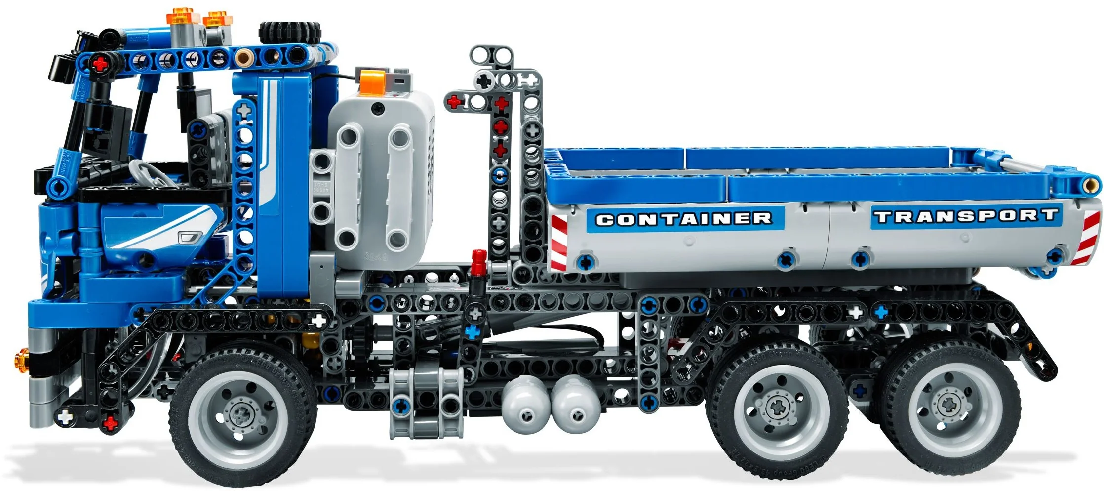 Container Truck - Image 11