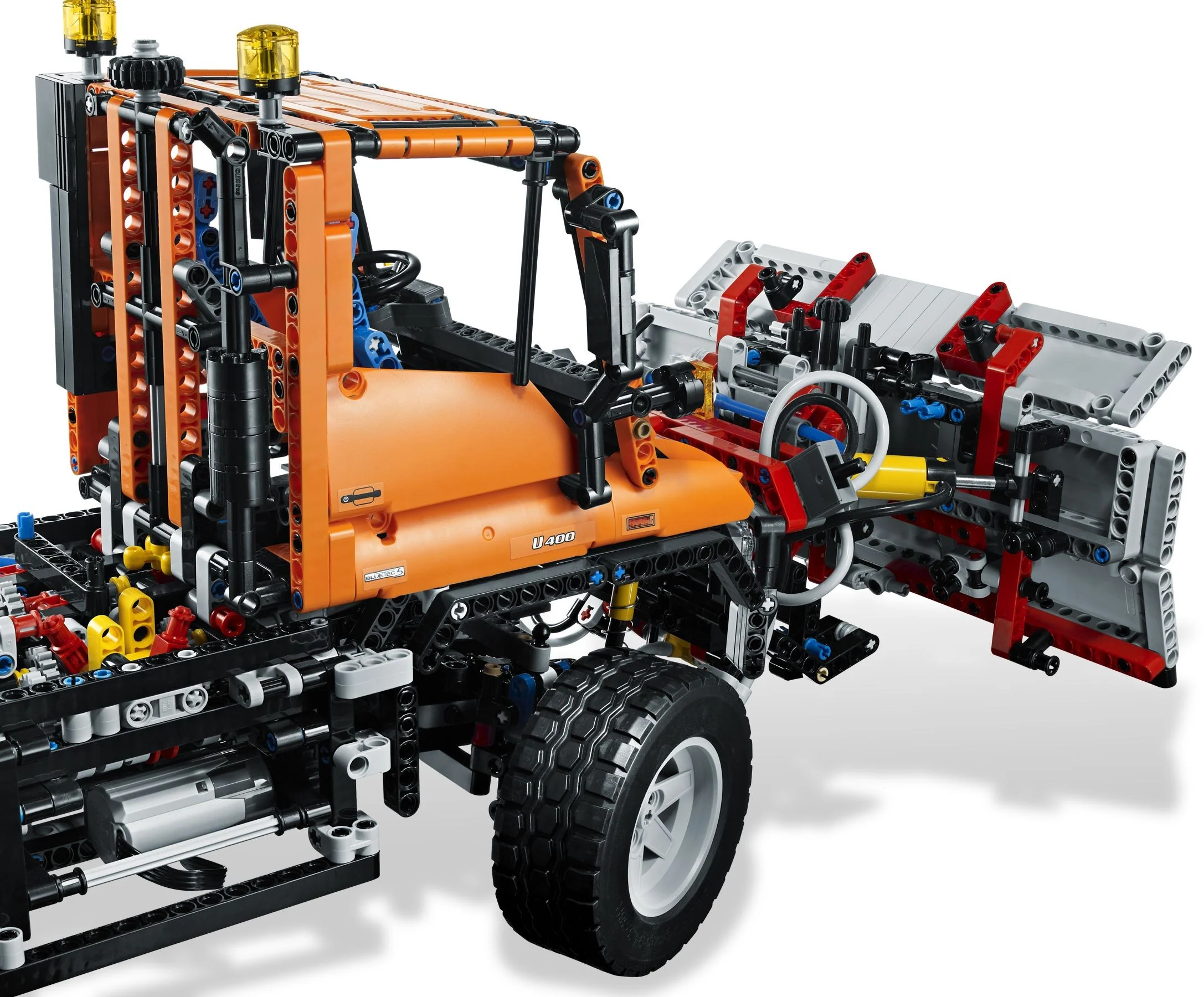 Mercedes-Benz Unimog U 400 - Image 14