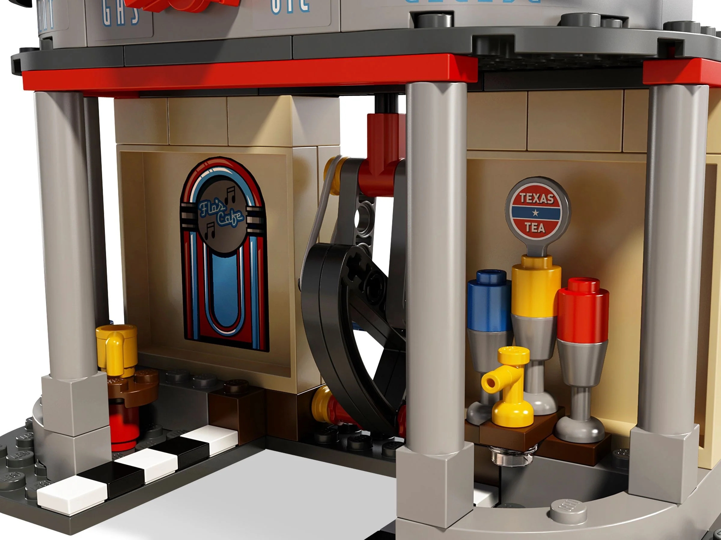 Flo's V8 Cafe - Image 10