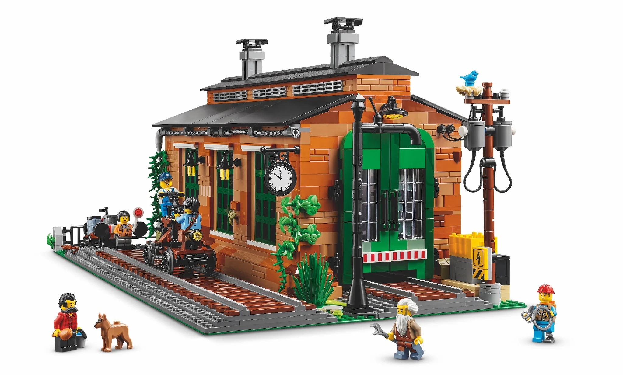 Old Train Engine Shed - Image 4