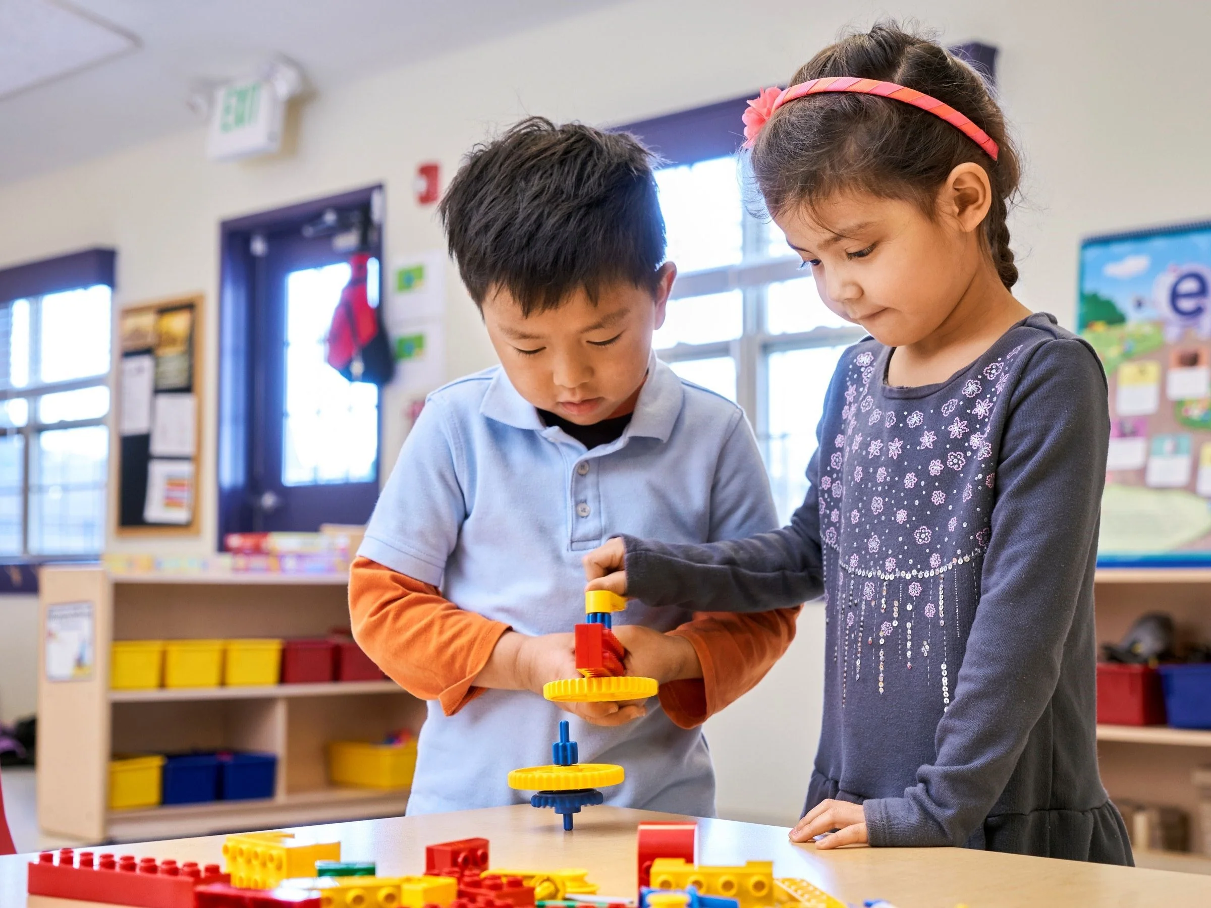 Early Simple Machines Set - Image 10