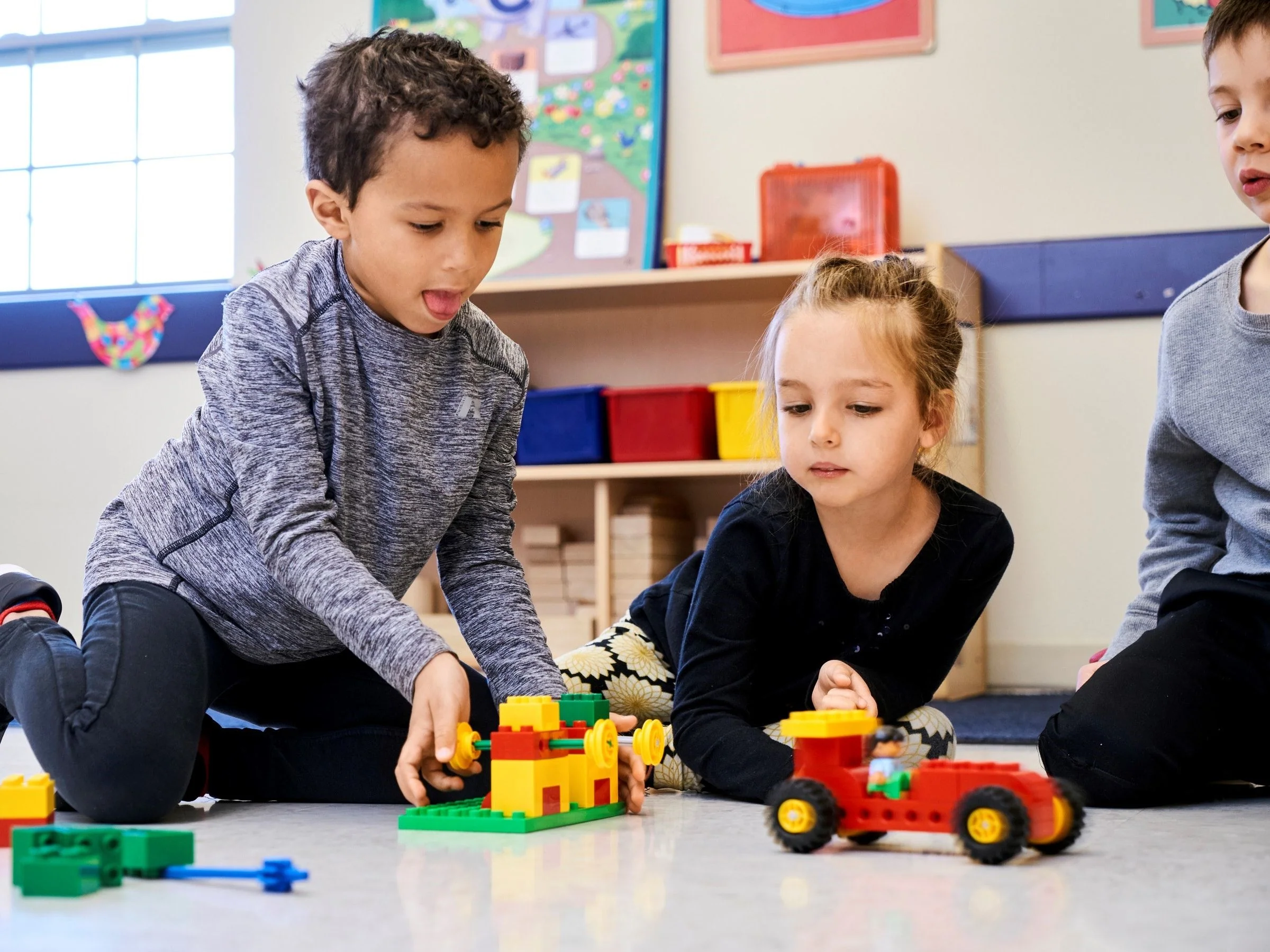 Early Simple Machines Set - Image 11