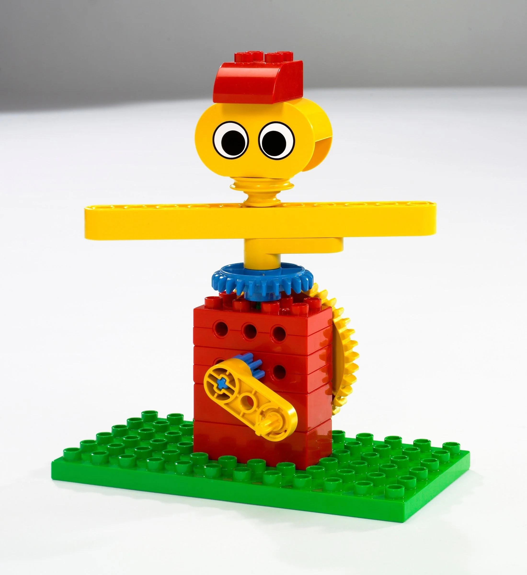 Early Simple Machines Set - Image 4